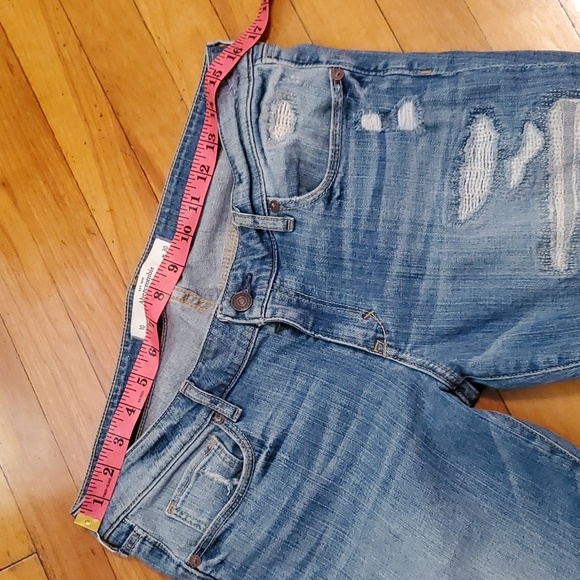 Abercrombie & Fitch distressed embroidered jeans. Faded blue. Size 10, 30W. - Picture 9 of 15